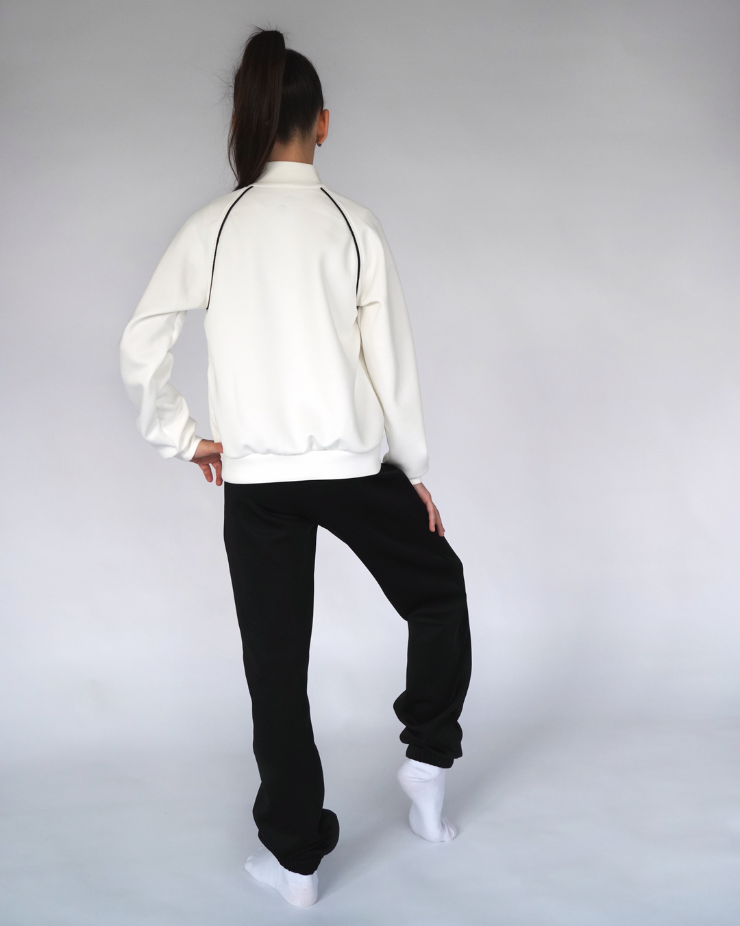 Dres sportowy Line – White/Black